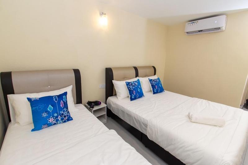 Southern Tip Hotel Понтиан-Кечил Экстерьер фото