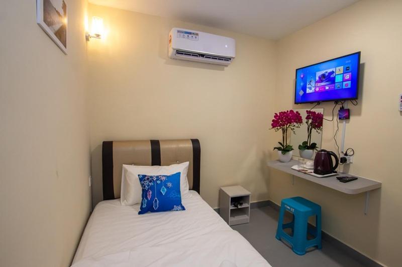 Southern Tip Hotel Понтиан-Кечил Экстерьер фото