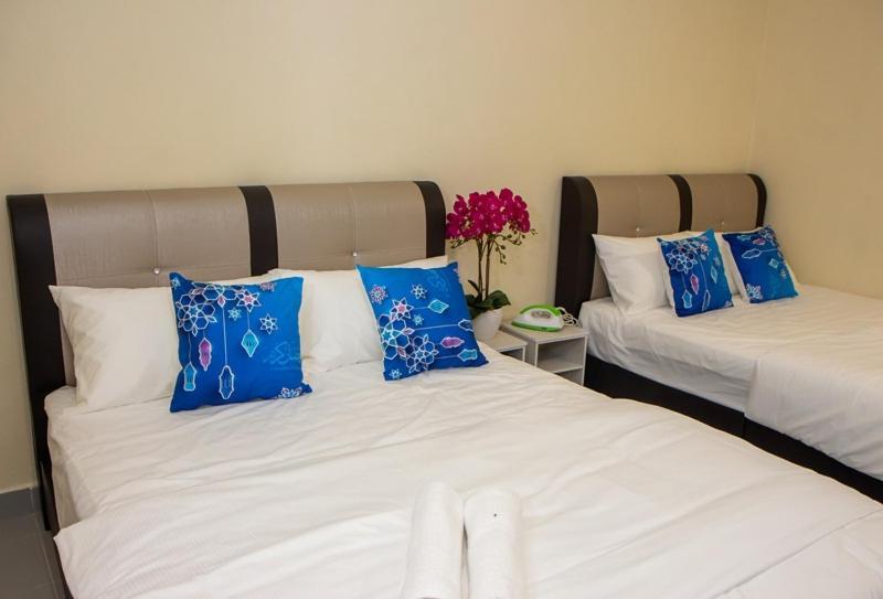 Southern Tip Hotel Понтиан-Кечил Экстерьер фото